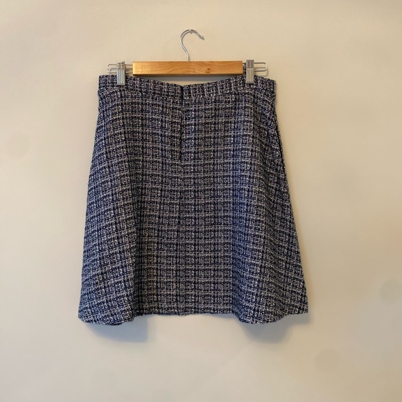 Banana Republic Tweed Skirt Size 2 - Picture 4 of 4
